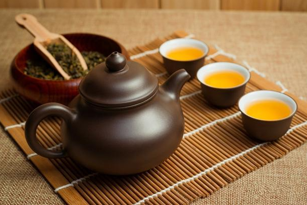 茶葉包裝日期噴碼機購買(mǎi)指南：如何挑選最適合的噴碼機